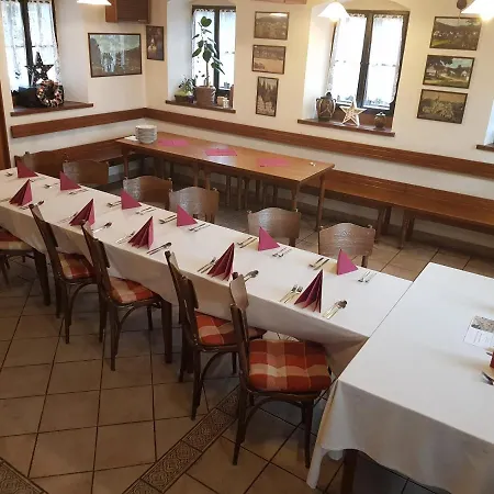 Apartment - Restaurant Sportturia *