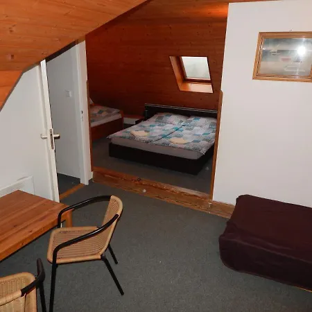 - Restaurant Sportturia 3*